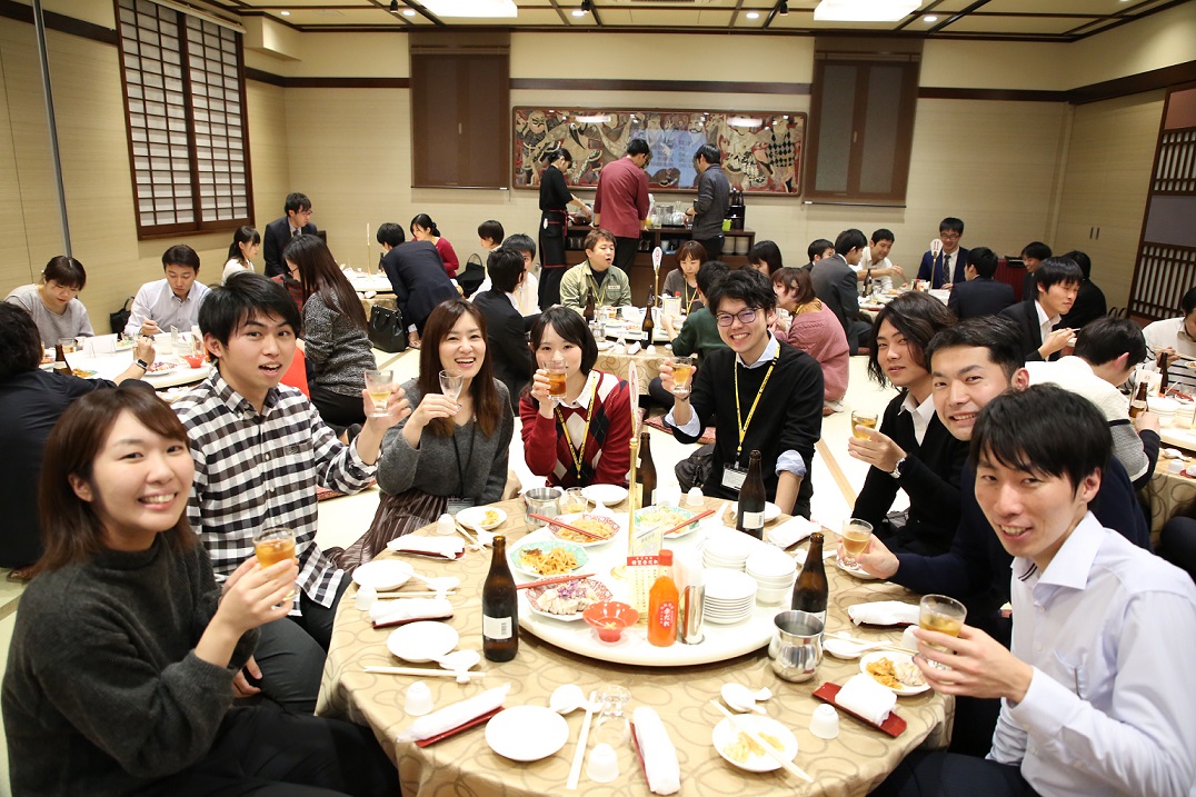 【2018年度】「福新楼」にて忘年会を開催しました【福岡】