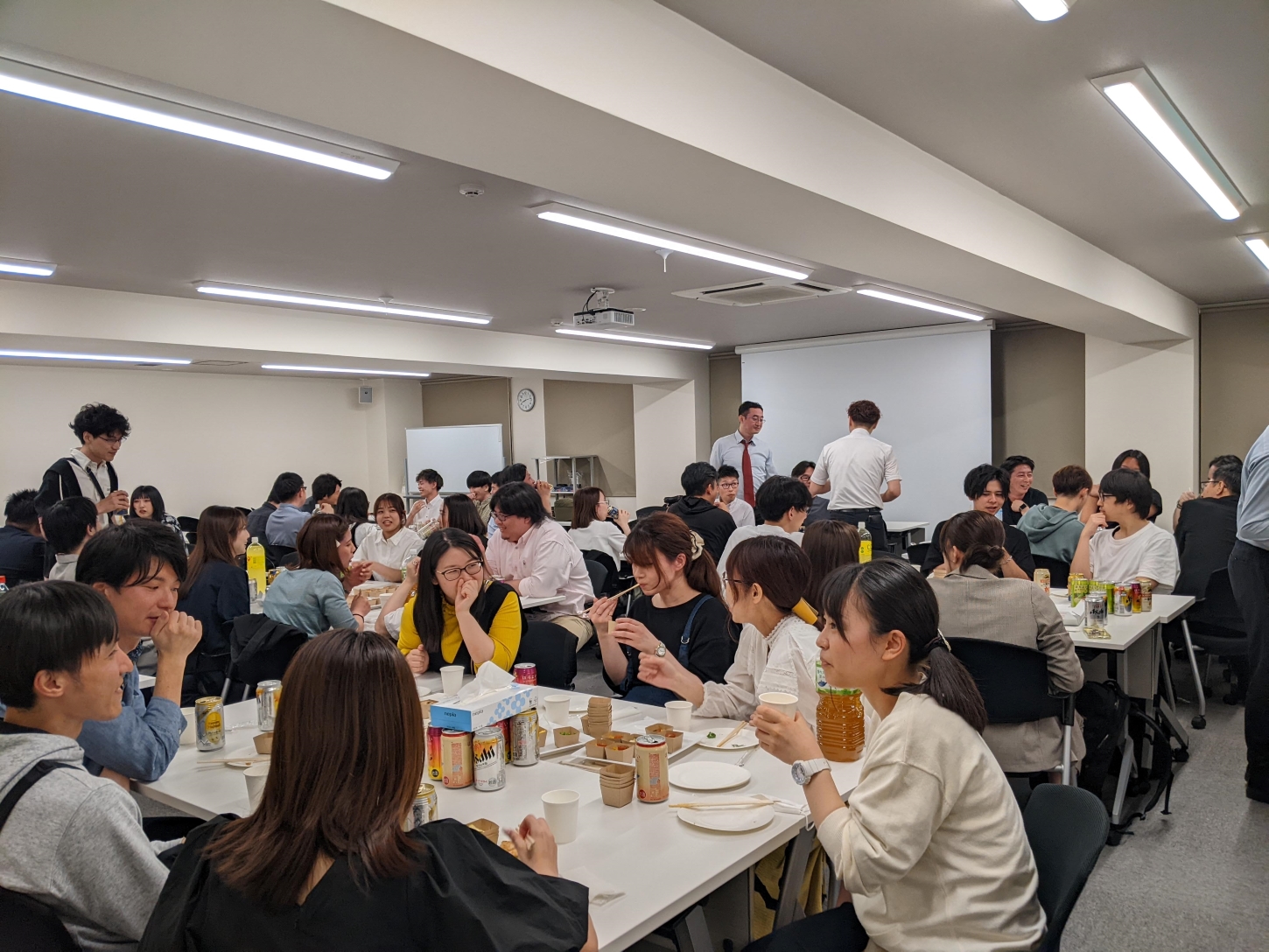 【2023年6月】全体会議と懇親会を開催しました【福岡・東京】