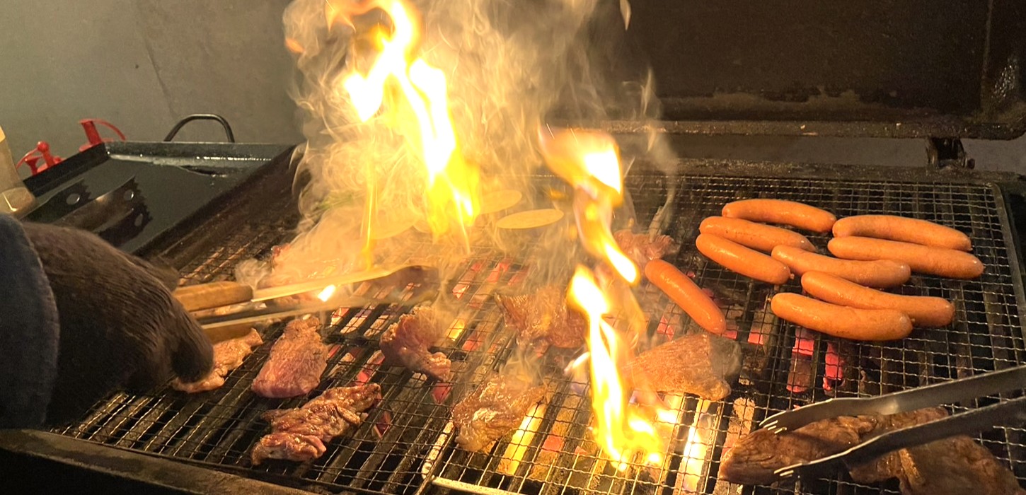 【2025年4月】屋内BBQでの懇親会を開催しました【karaoke BBQ ～縁～】