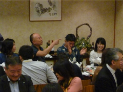 当てようとする社長